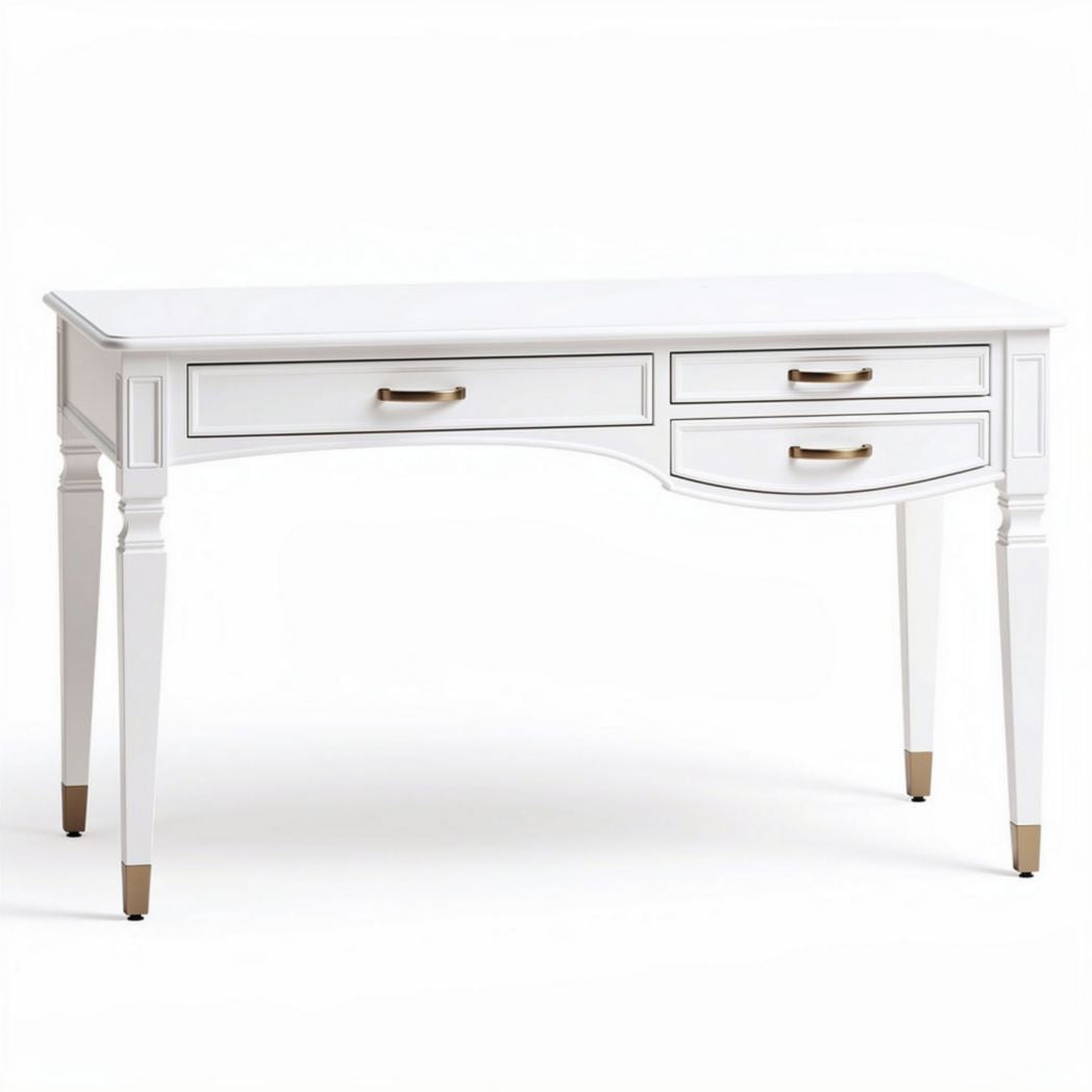 Bureau en bois blanc avec trois tiroirs dimensions 120 x 60 x 75cm